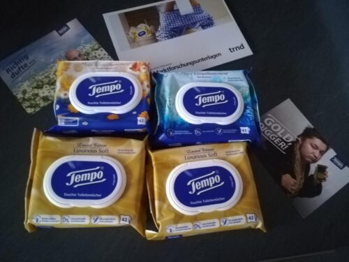 Tempo Feuchte Toilettentücher ''Sanft & Sensitiv'' - Megapack - 16 Packungen mit je 42 Tüchern - Duo Packs - natürliche Aloe Vera - Toilettenpapier, dermatologisch getestet, pH-hautneutral photo review