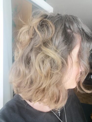 L'Oréal Paris Elvital Hydra Hyaluronic feuchtigkeitsspendendes XXXL Shampoo für glänzendes Haar, Hyaluron Shampoo für einen Feuchtigkeitsboost & Schutz, langanhaltende Feuchtigkeit und Pflege, 1000ml photo review